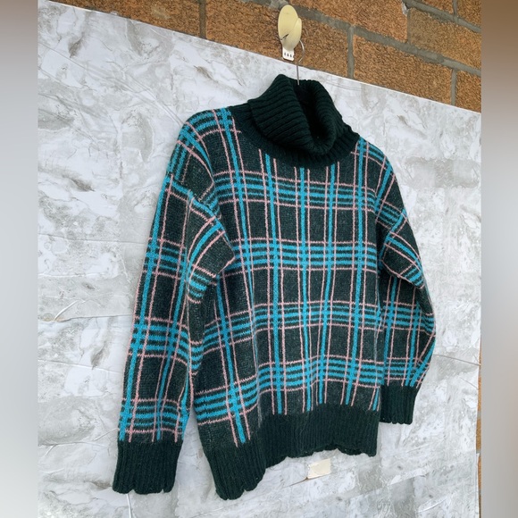 B.yu Italy Alpaca Blend Plaid Turtleneck – Dark Academia Forest Green Sweater - Picture 5 of 10